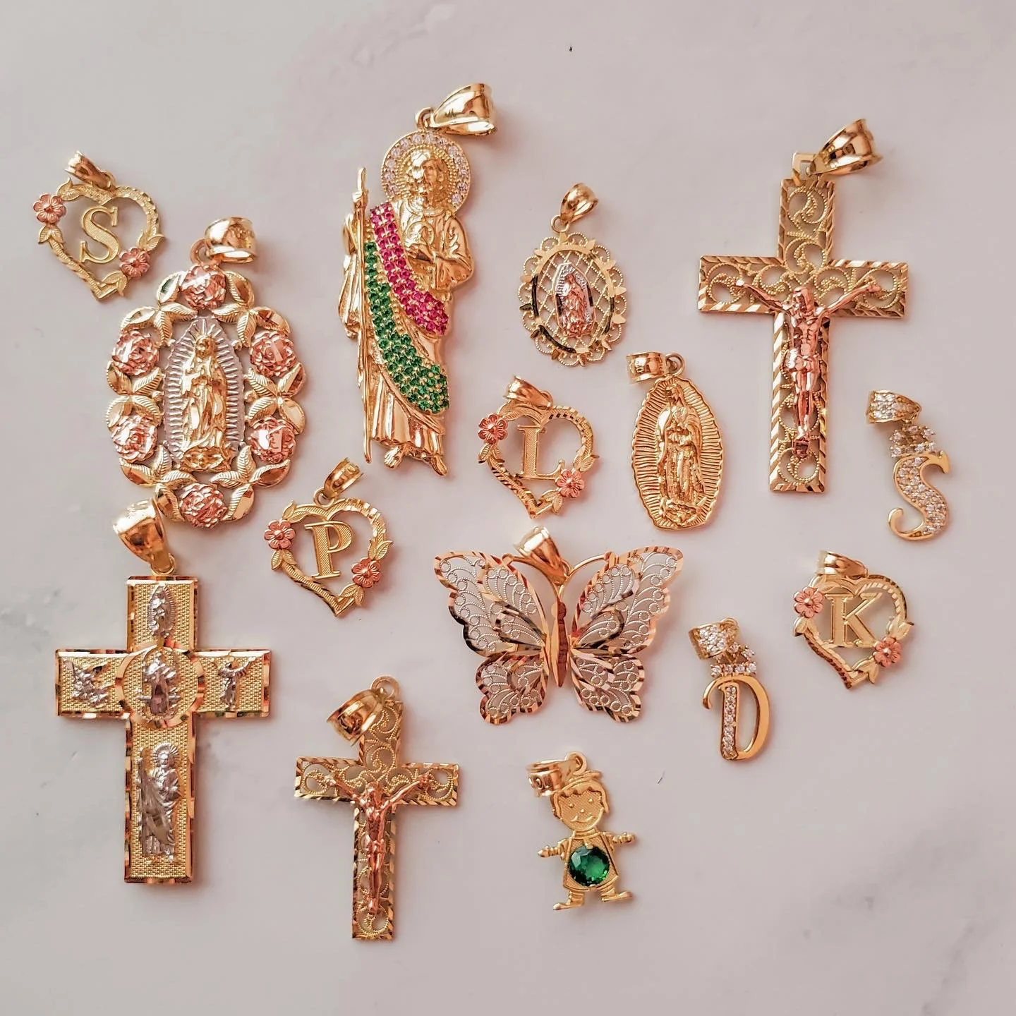 Timeless Faith, Golden Elegance